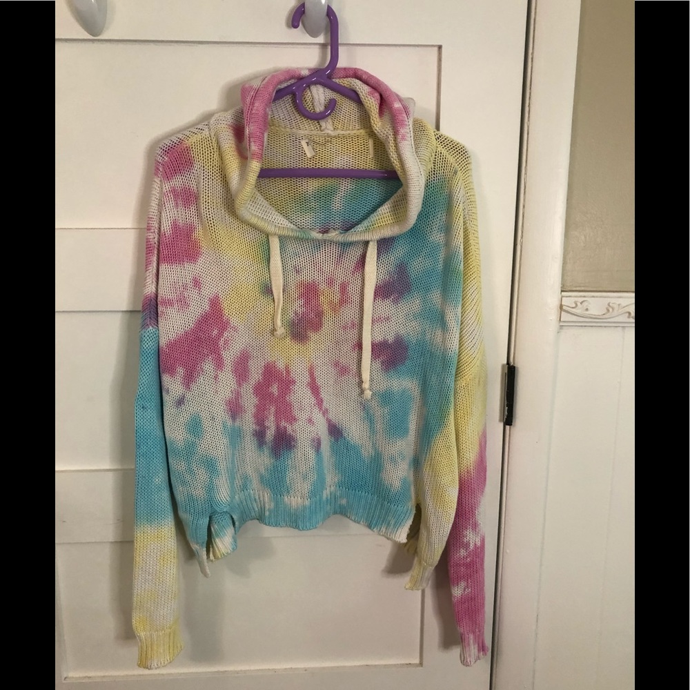 Tie Dye Women’s Hooded Sweater Small